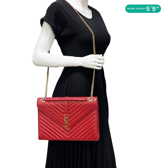 Yves Saint Laurent Envelope Flap Large Grain De Poudre Crossbody Bag Red - Picture 2 of 12